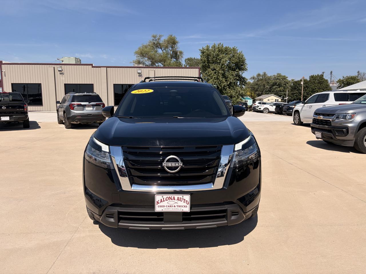 Nissan Pathfinder SV 4WD 2022
