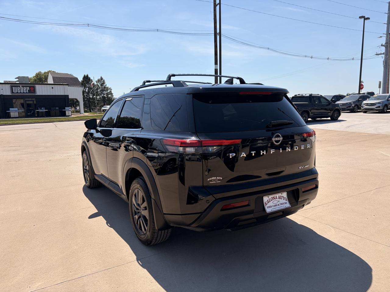 Nissan Pathfinder SV 4WD 2022