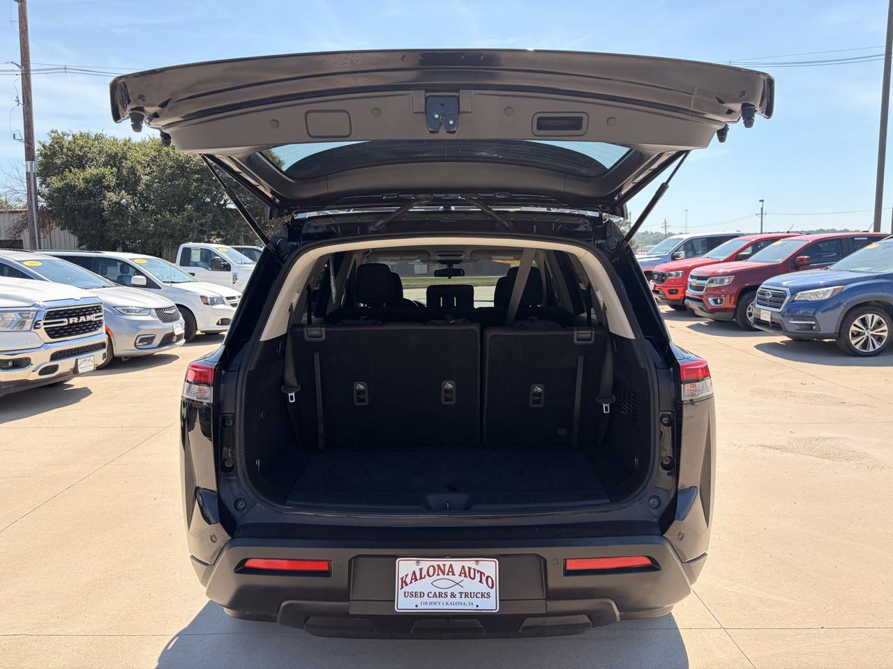 Nissan Pathfinder SV 4WD 2022