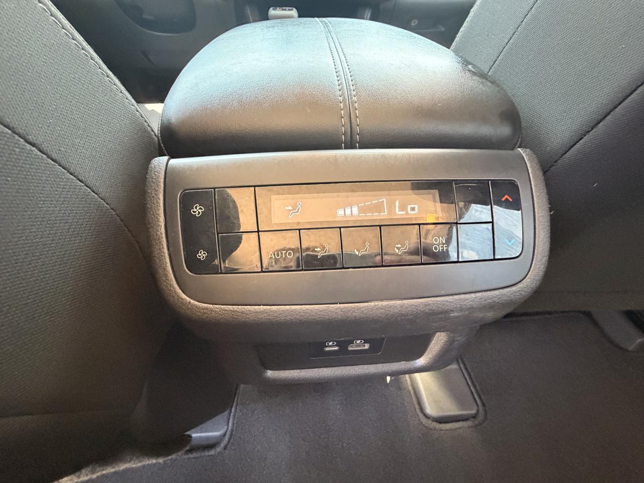 Nissan Pathfinder SV 4WD 2022