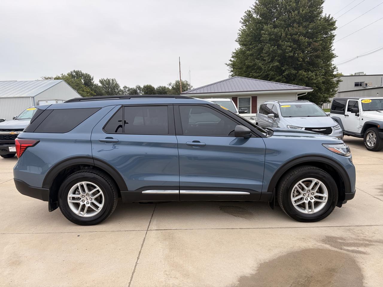 Ford Explorer Active AWD 2025