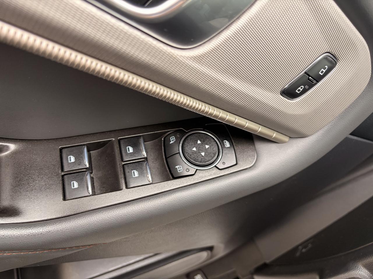 Ford Explorer Active AWD 2025