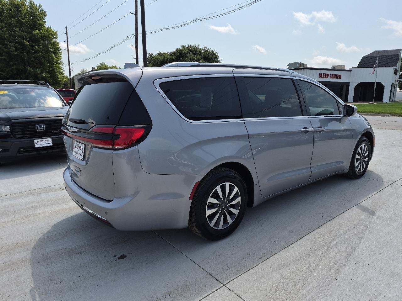 Chrysler Pacifica Touring-L 2021