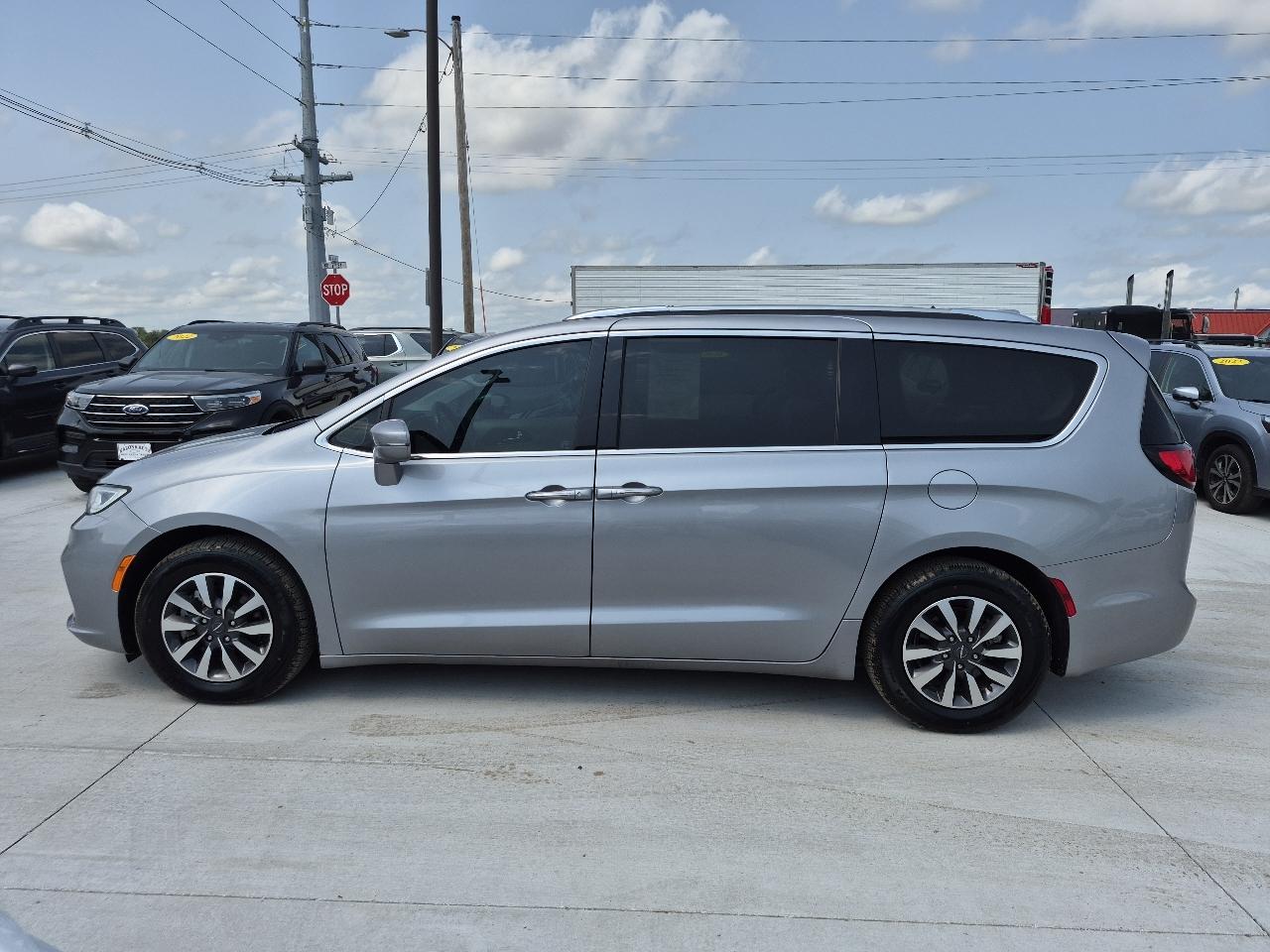 Chrysler Pacifica Touring-L 2021