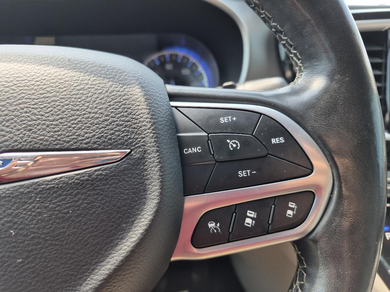 Chrysler Pacifica Touring-L 2021