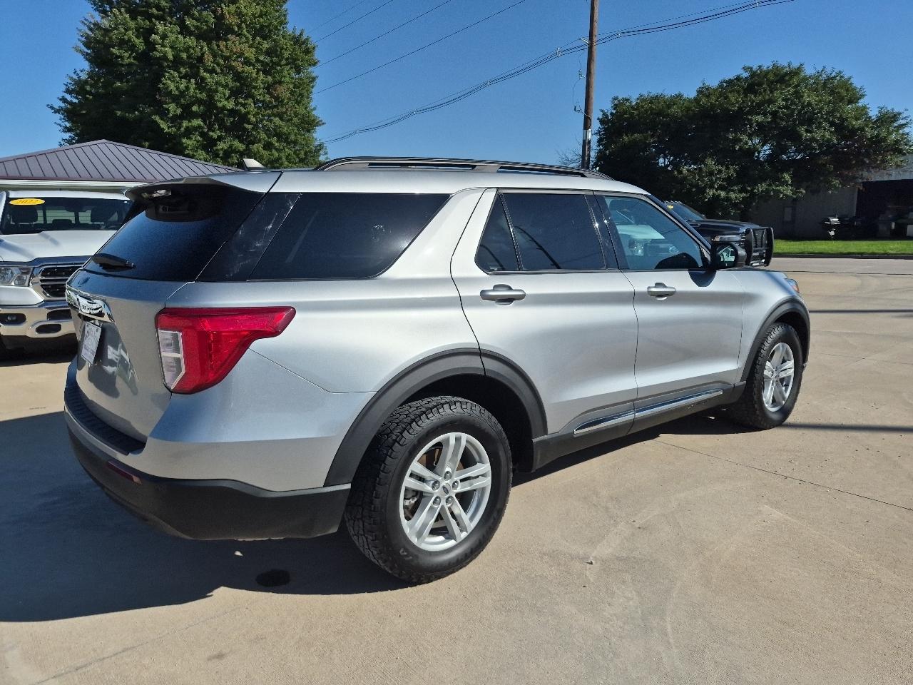 Ford Explorer XLT AWD 2023