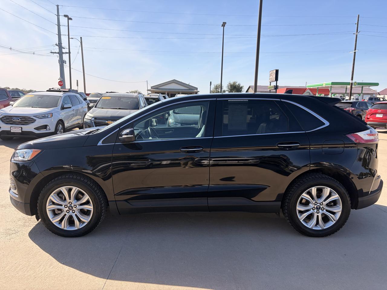 Ford Edge Titanium AWD 2021