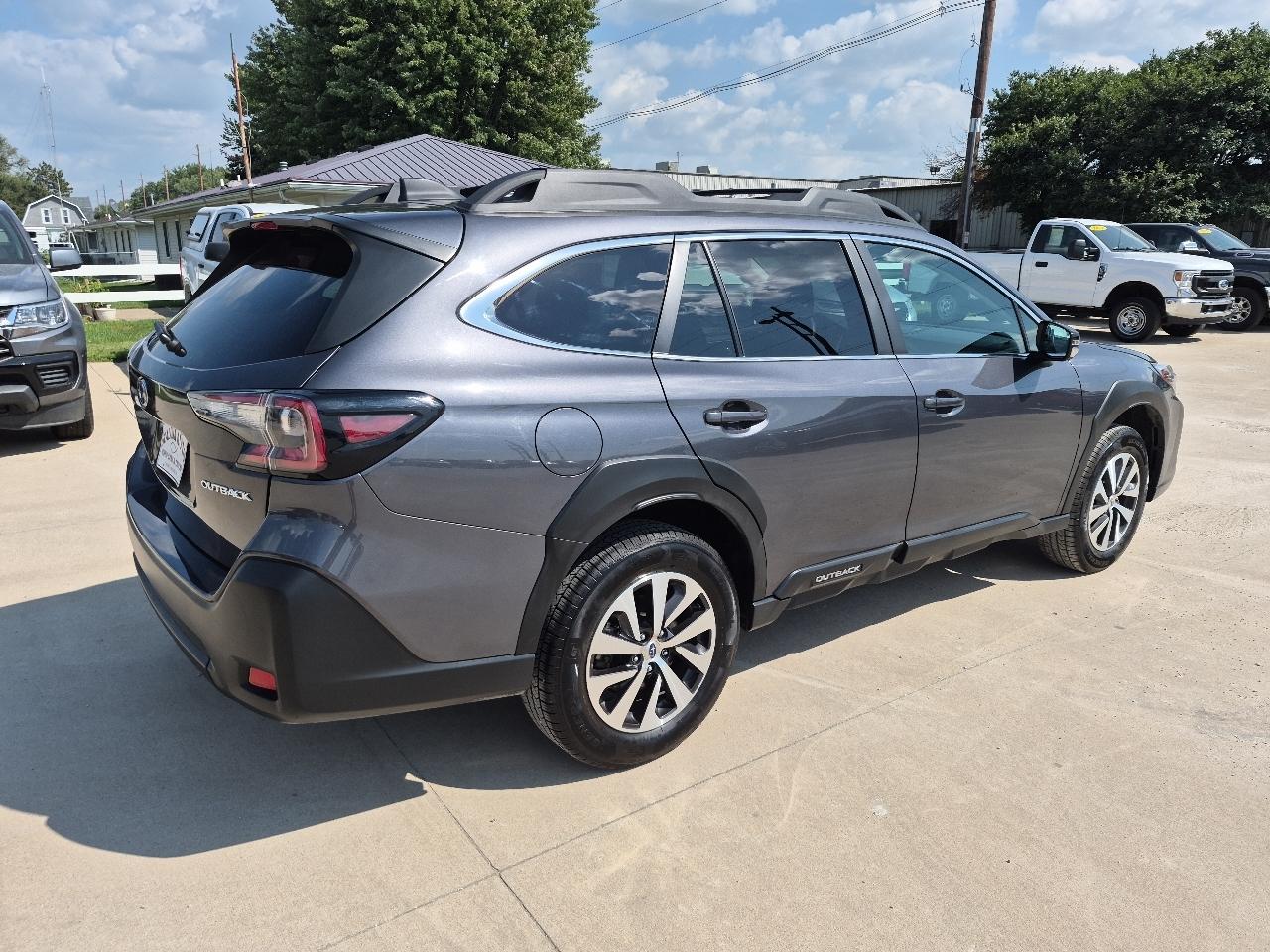 Subaru Outback Premium 2025