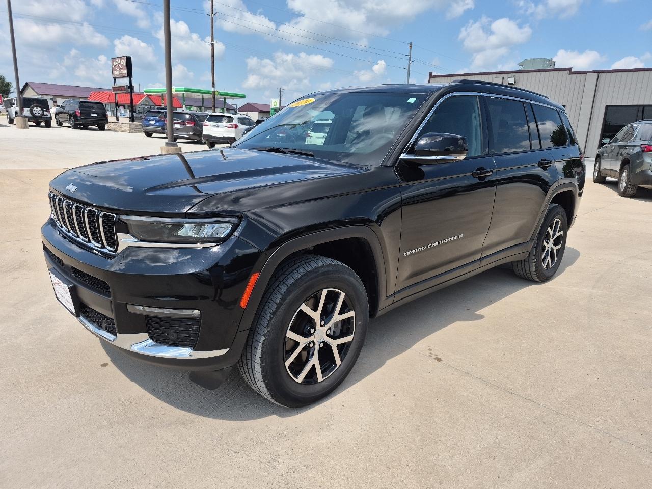 Jeep Grand Cherokee L Limited 4WD 2024