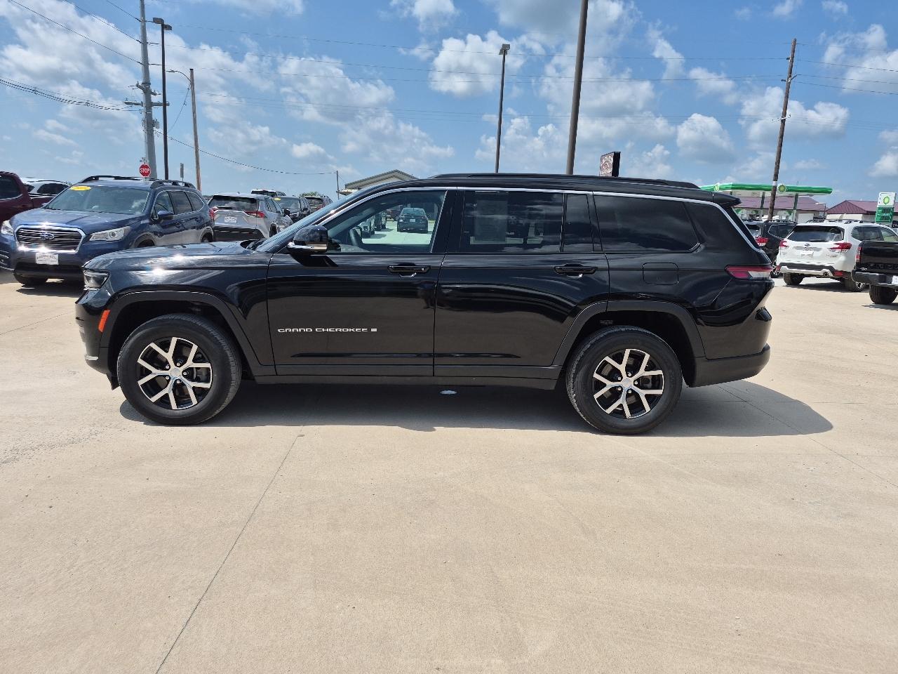 Jeep Grand Cherokee L Limited 4WD 2024
