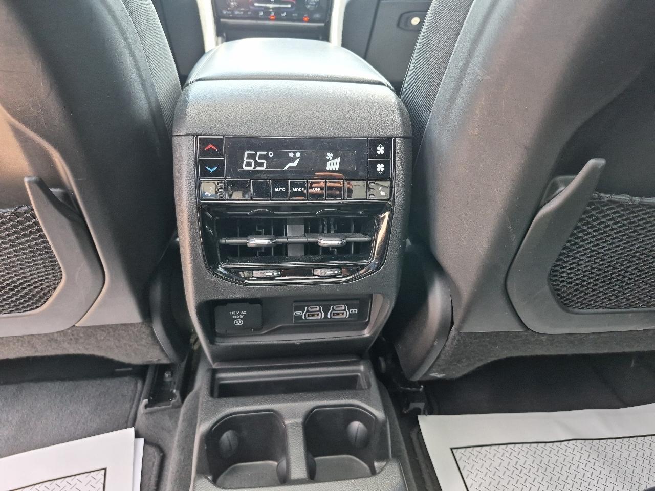 Jeep Grand Cherokee L Limited 4WD 2024