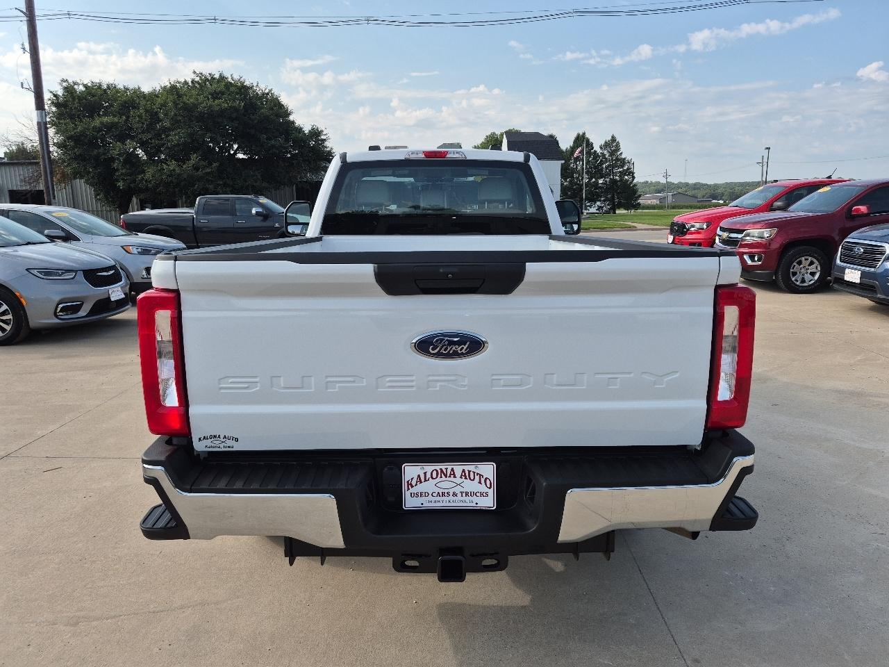 Ford F-350 SD XL 4WD 2022