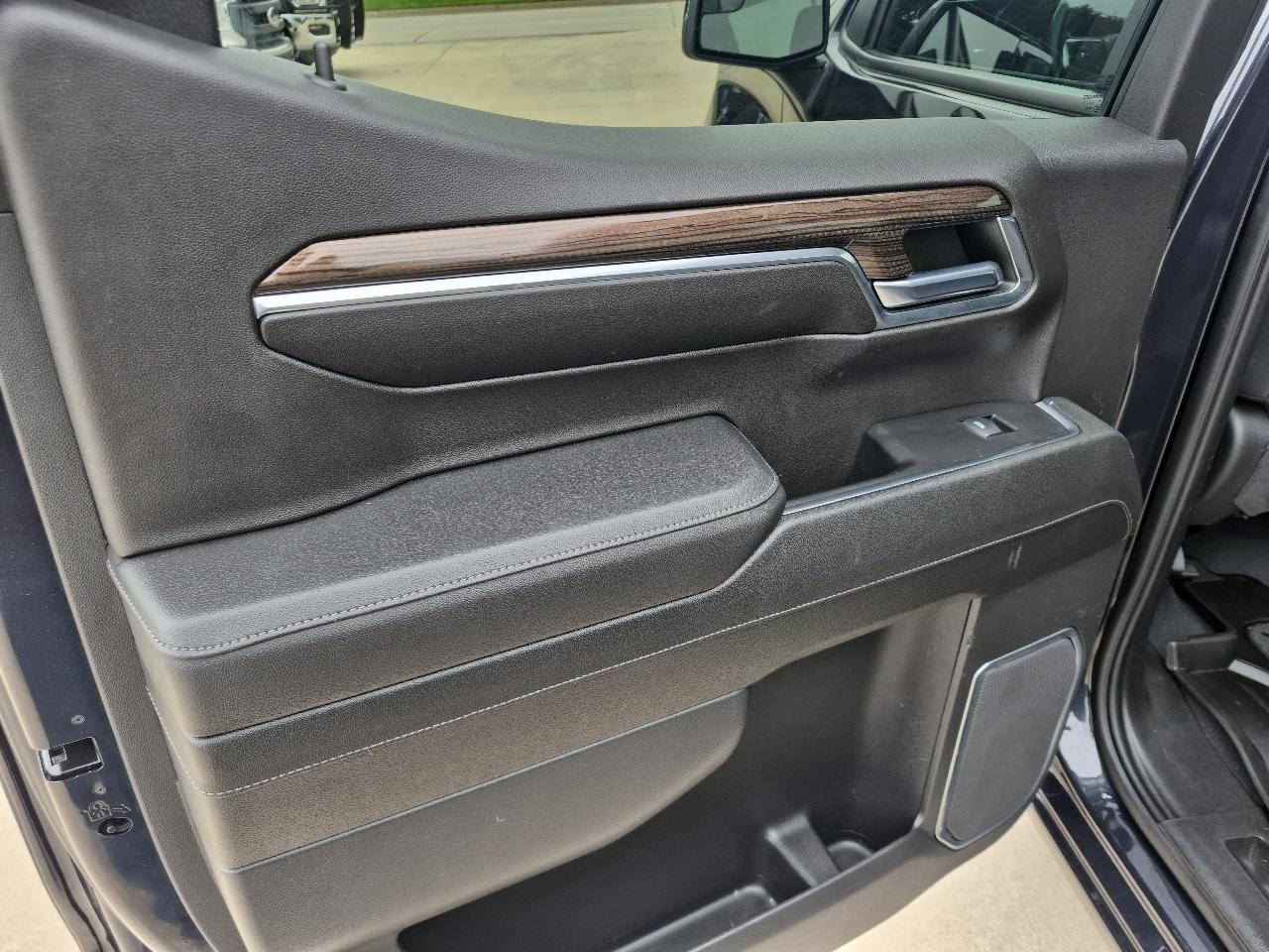 Chevrolet Silverado 1500 LT Crew Cab 4WD 2023