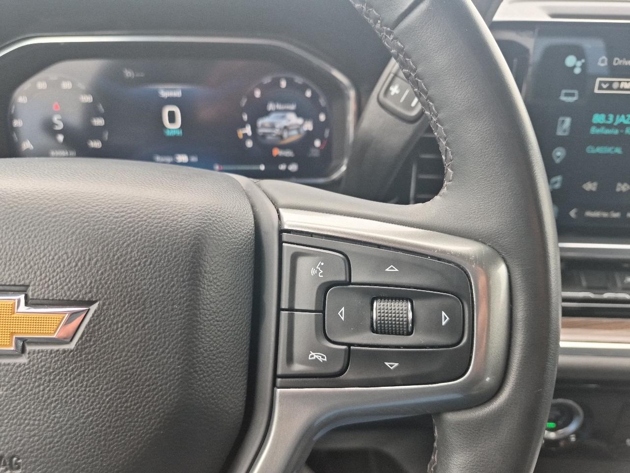 Chevrolet Silverado 1500 LT Crew Cab 4WD 2023
