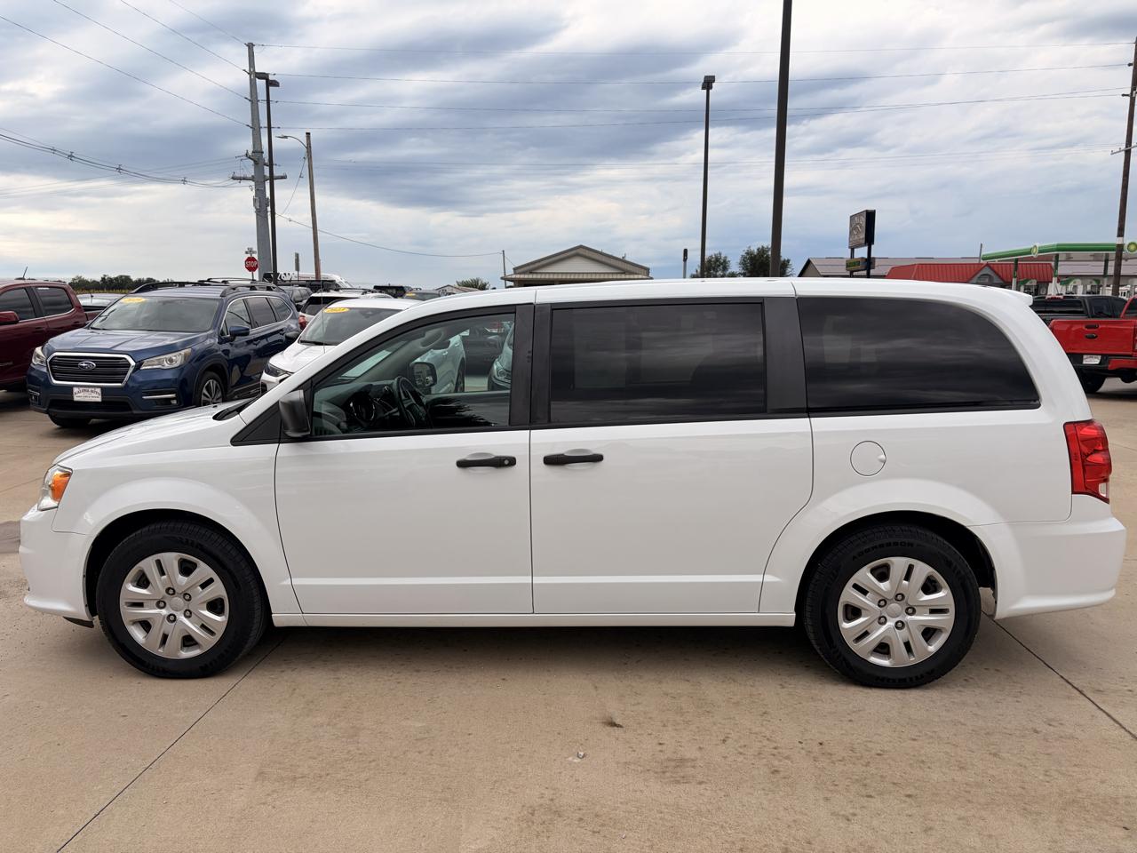 Dodge Grand Caravan SE 2020