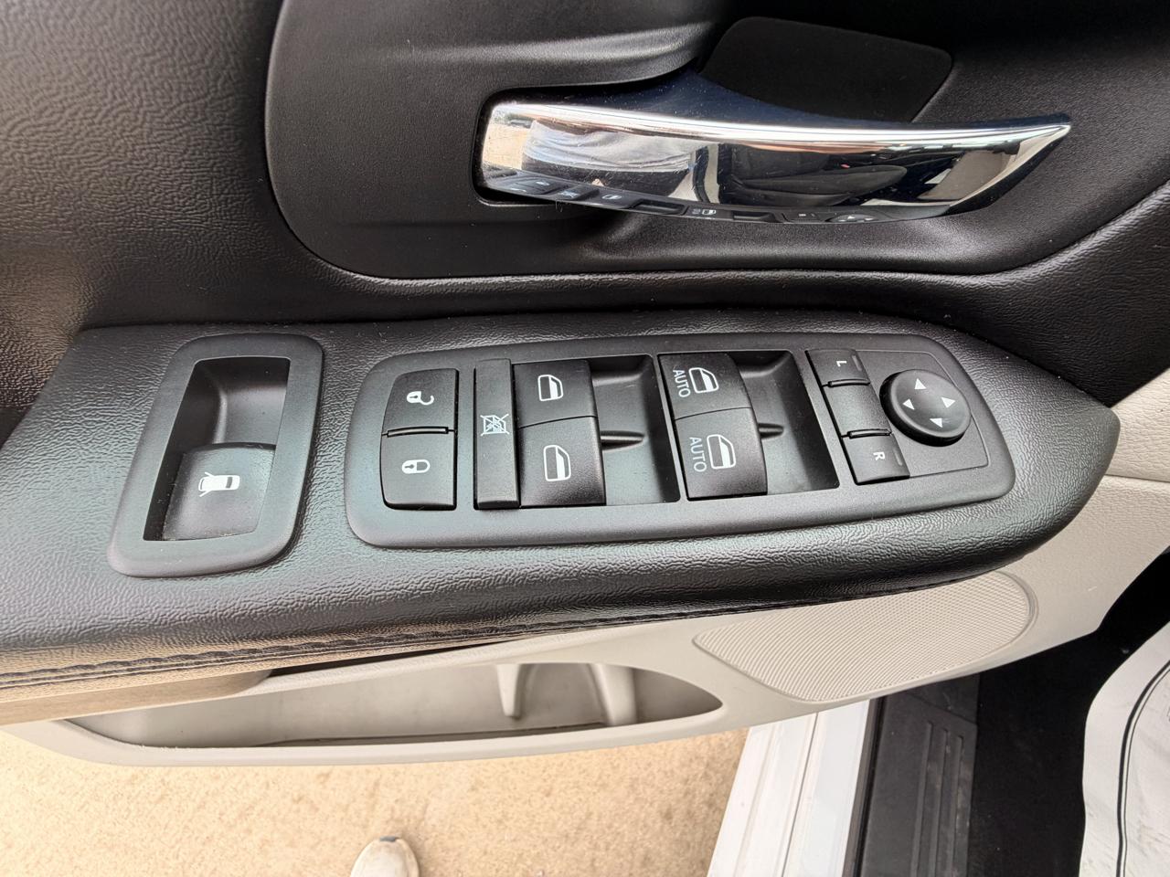 Dodge Grand Caravan SE 2020
