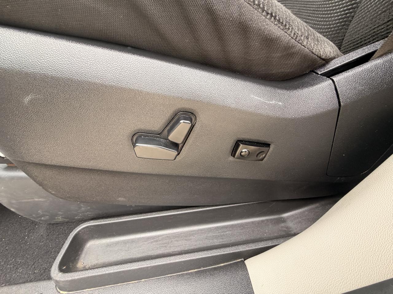 Dodge Grand Caravan SE 2020