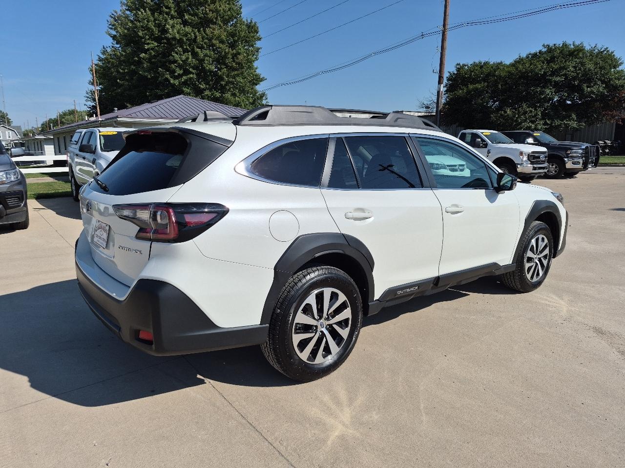 Subaru Outback Premium 2024
