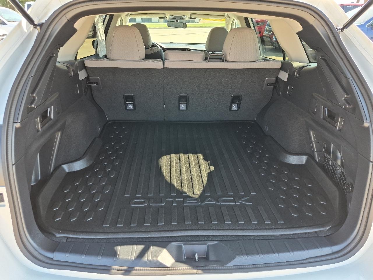 Subaru Outback Premium 2024