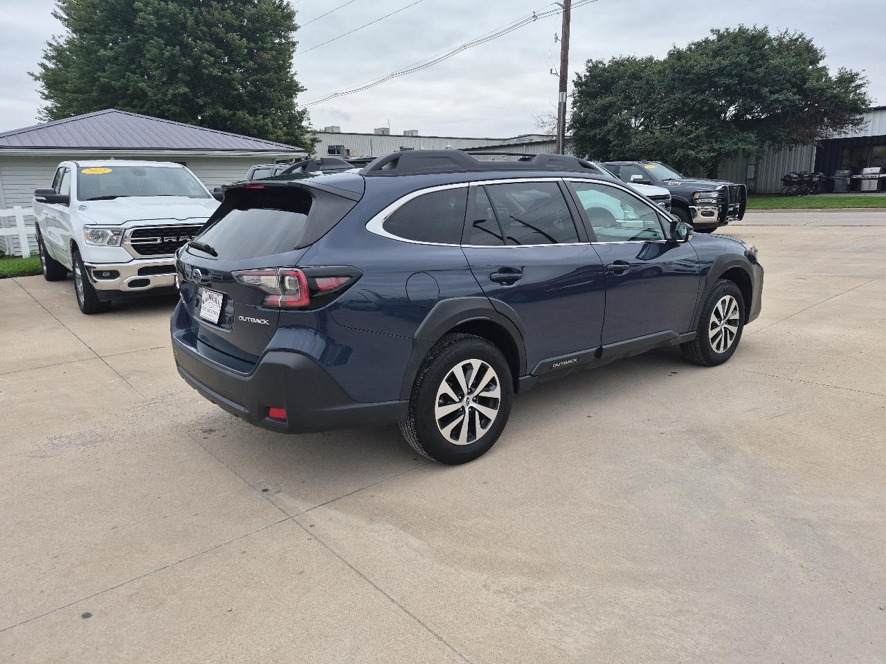 Subaru Outback Premium 2024