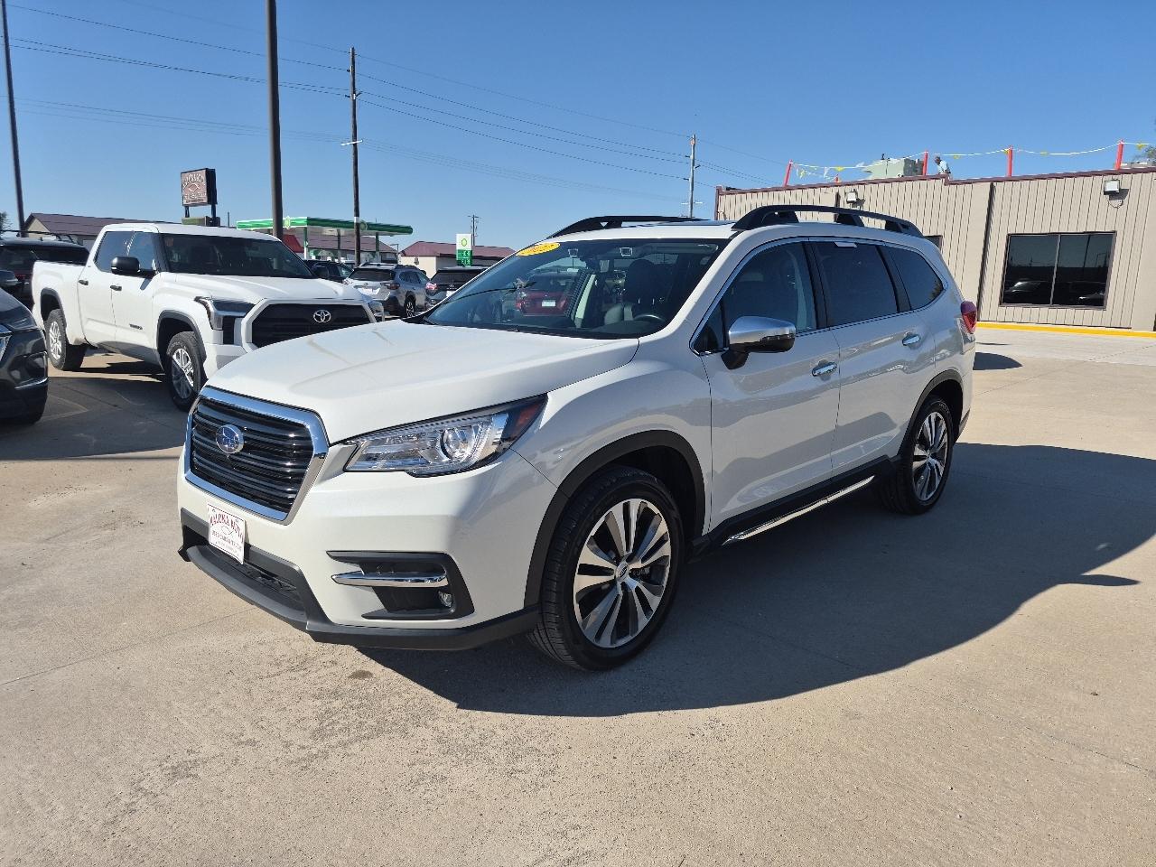 Subaru Ascent Touring 2022