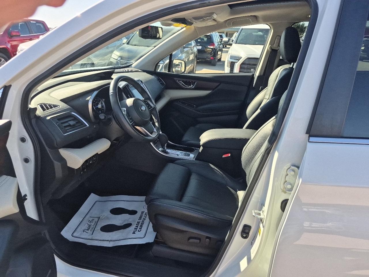 Subaru Ascent Touring 2022