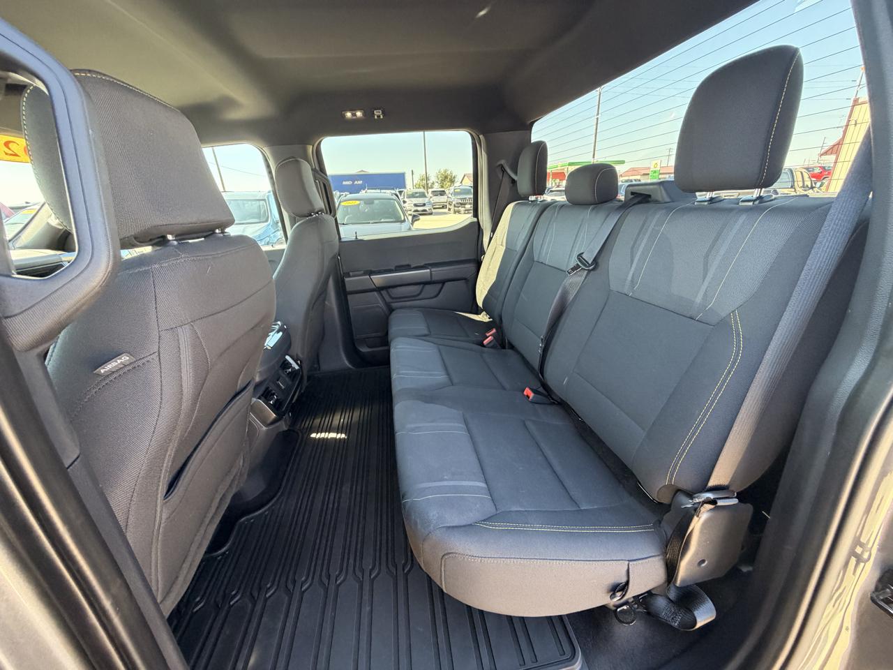 Ford F-150 STX SuperCrew 4WD 2024
