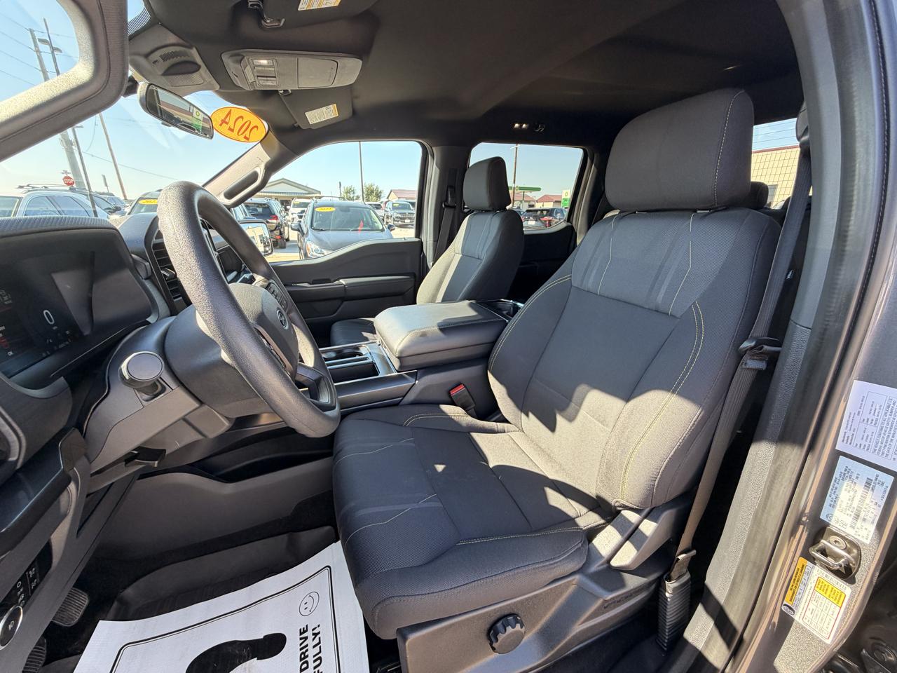 Ford F-150 STX SuperCrew 4WD 2024