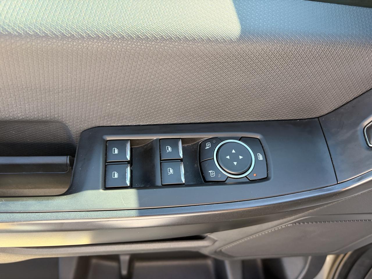 Ford F-150 STX SuperCrew 4WD 2024