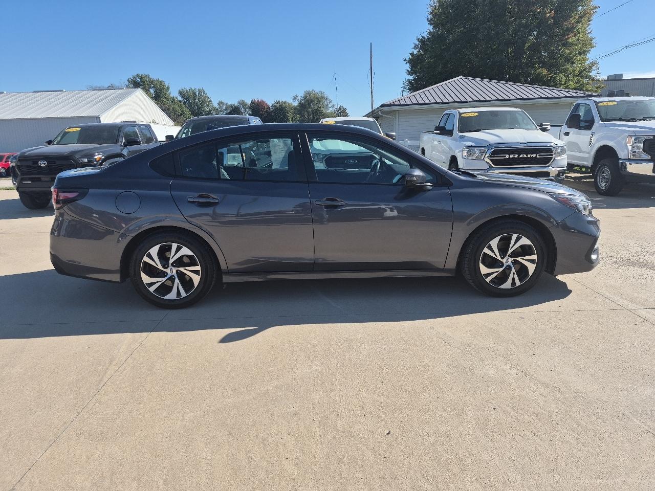 Subaru Legacy Premium 2023