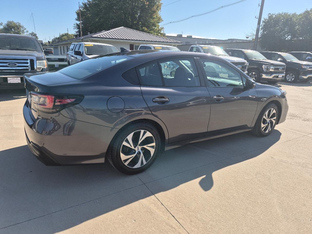 Subaru Legacy Premium 2023