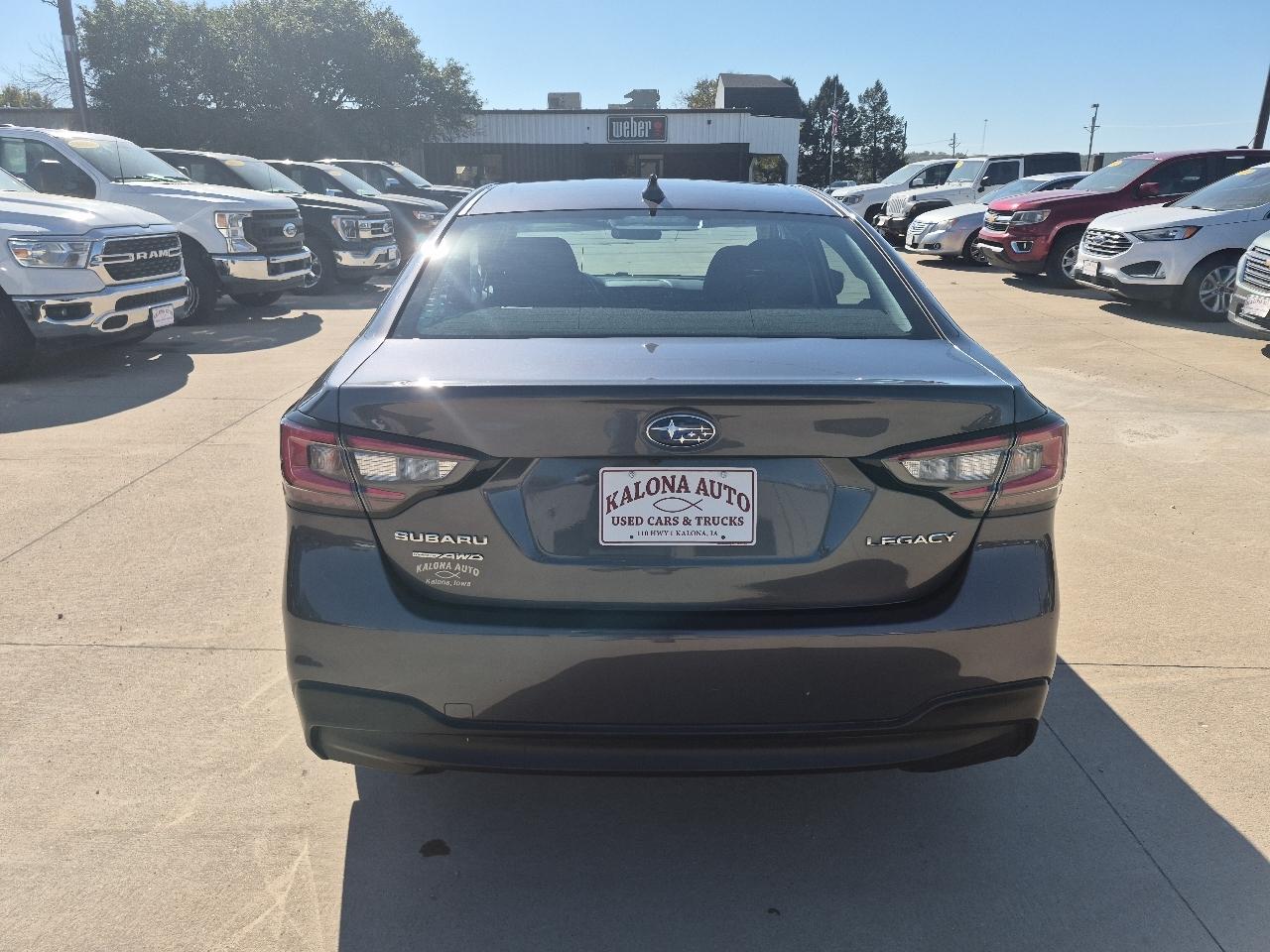 Subaru Legacy Premium 2023