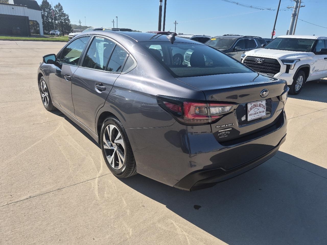Subaru Legacy Premium 2023