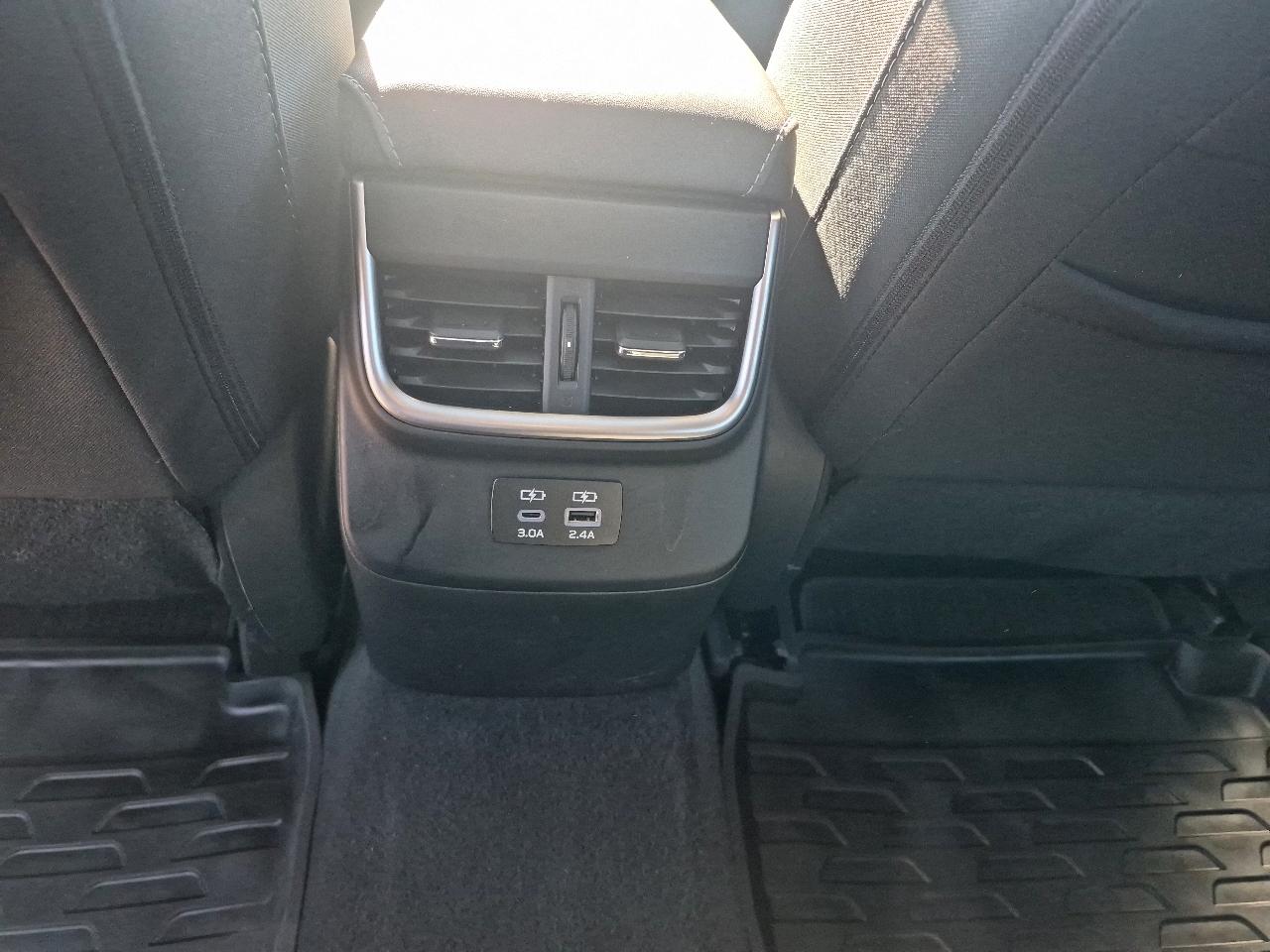 Subaru Legacy Premium 2023