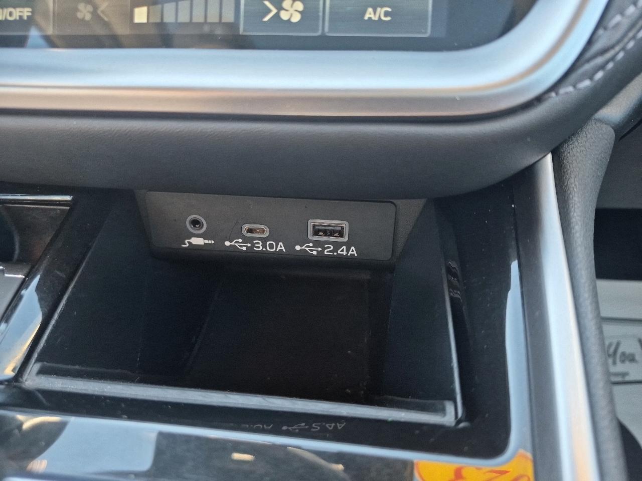 Subaru Legacy Premium 2023