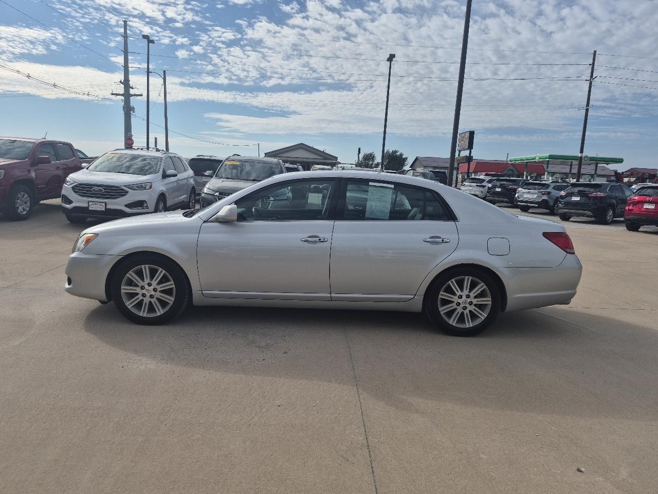 Toyota Avalon Limited 2009