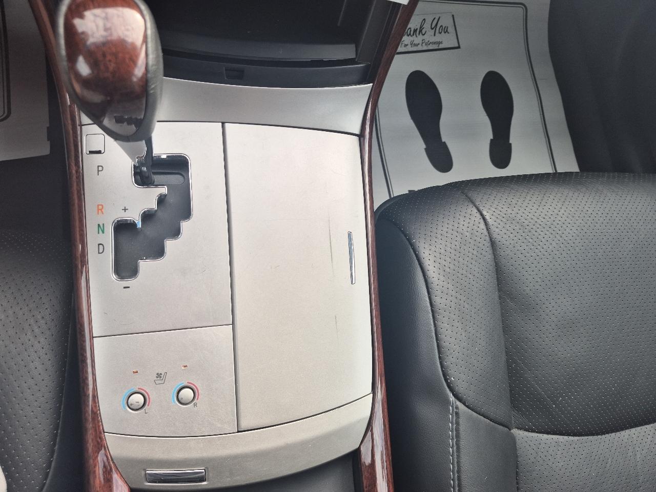 Toyota Avalon Limited 2009