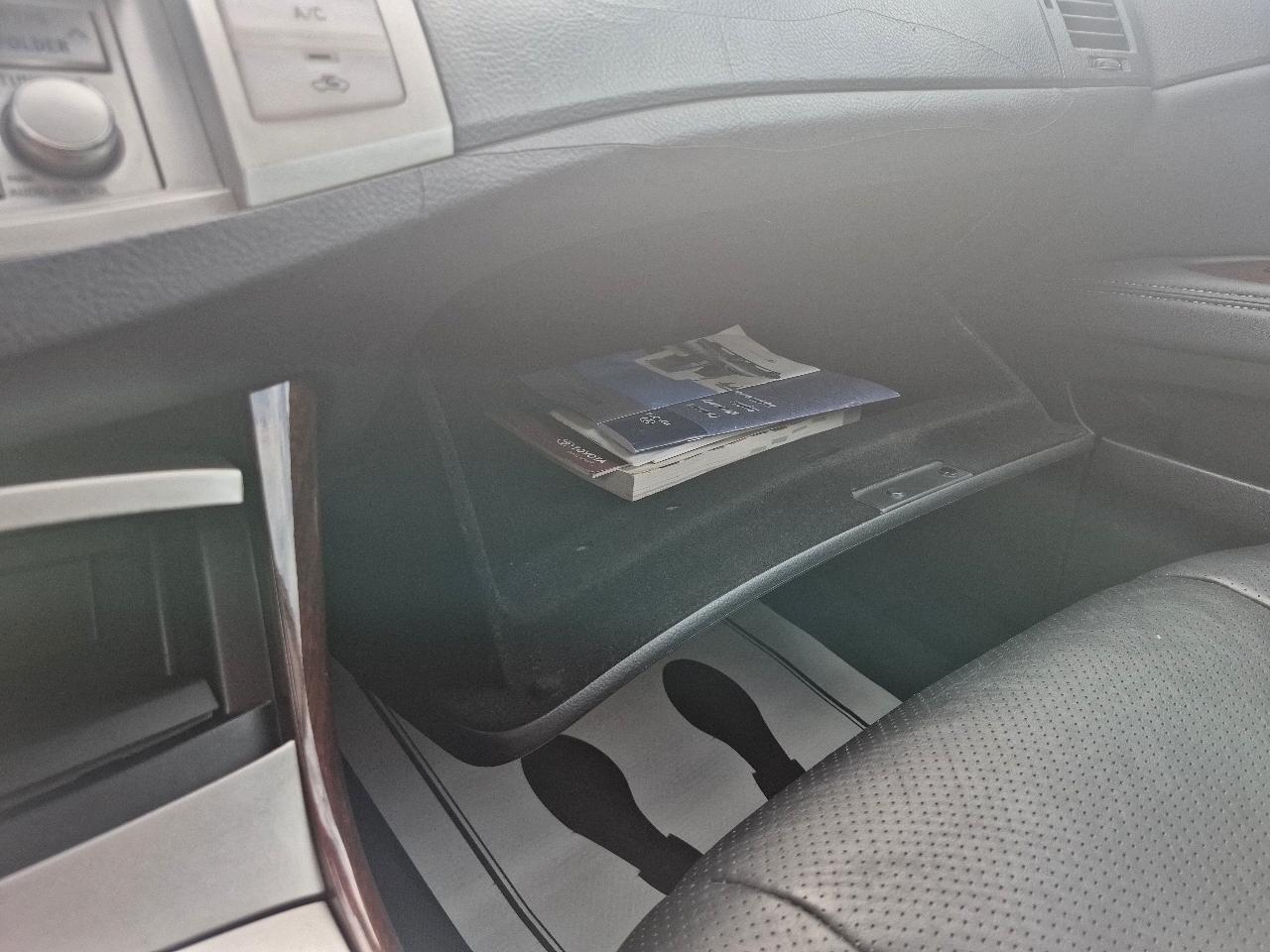 Toyota Avalon Limited 2009