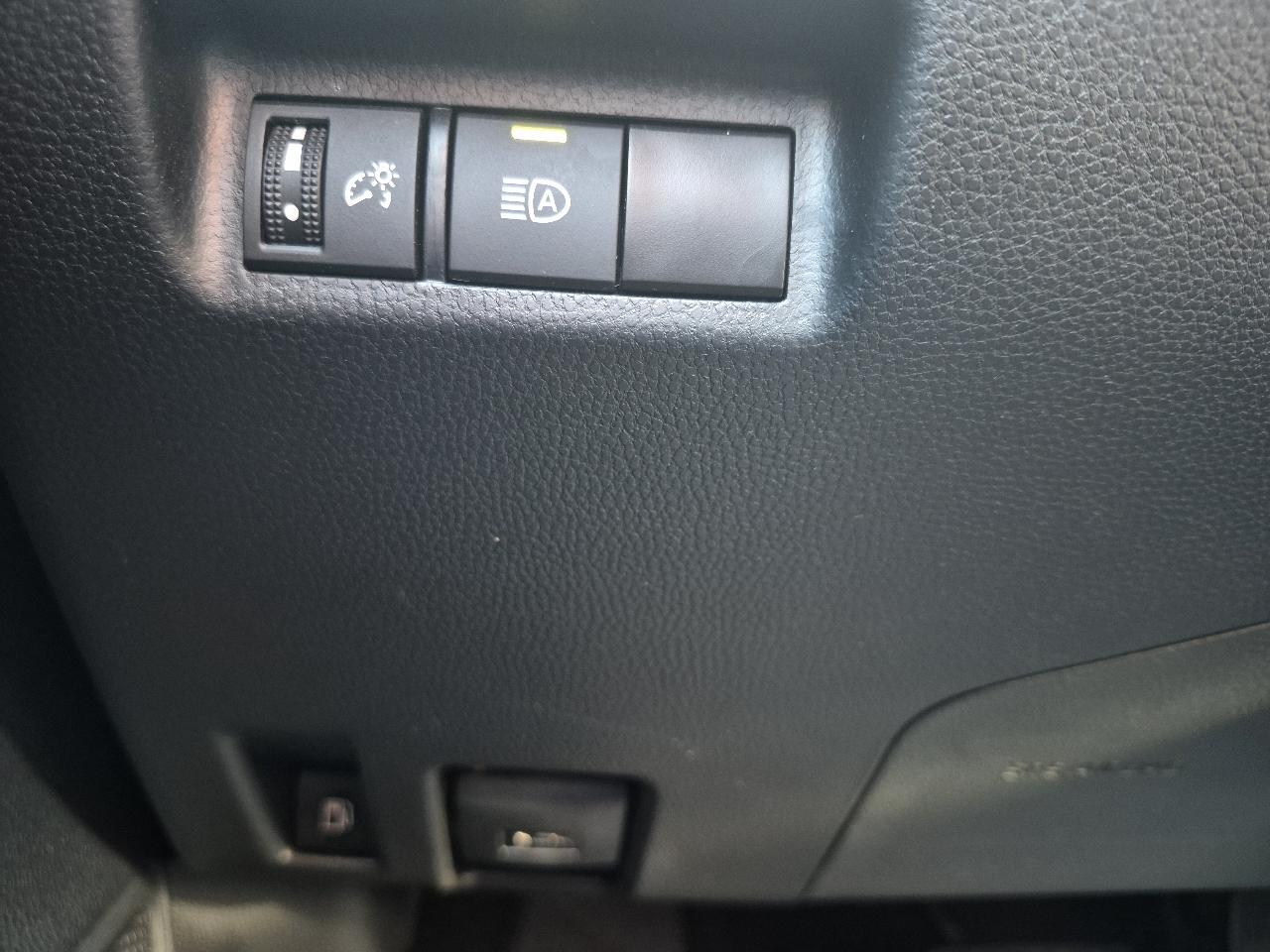 Toyota RAV4 Hybrid LE 4D SUV AWD 2024