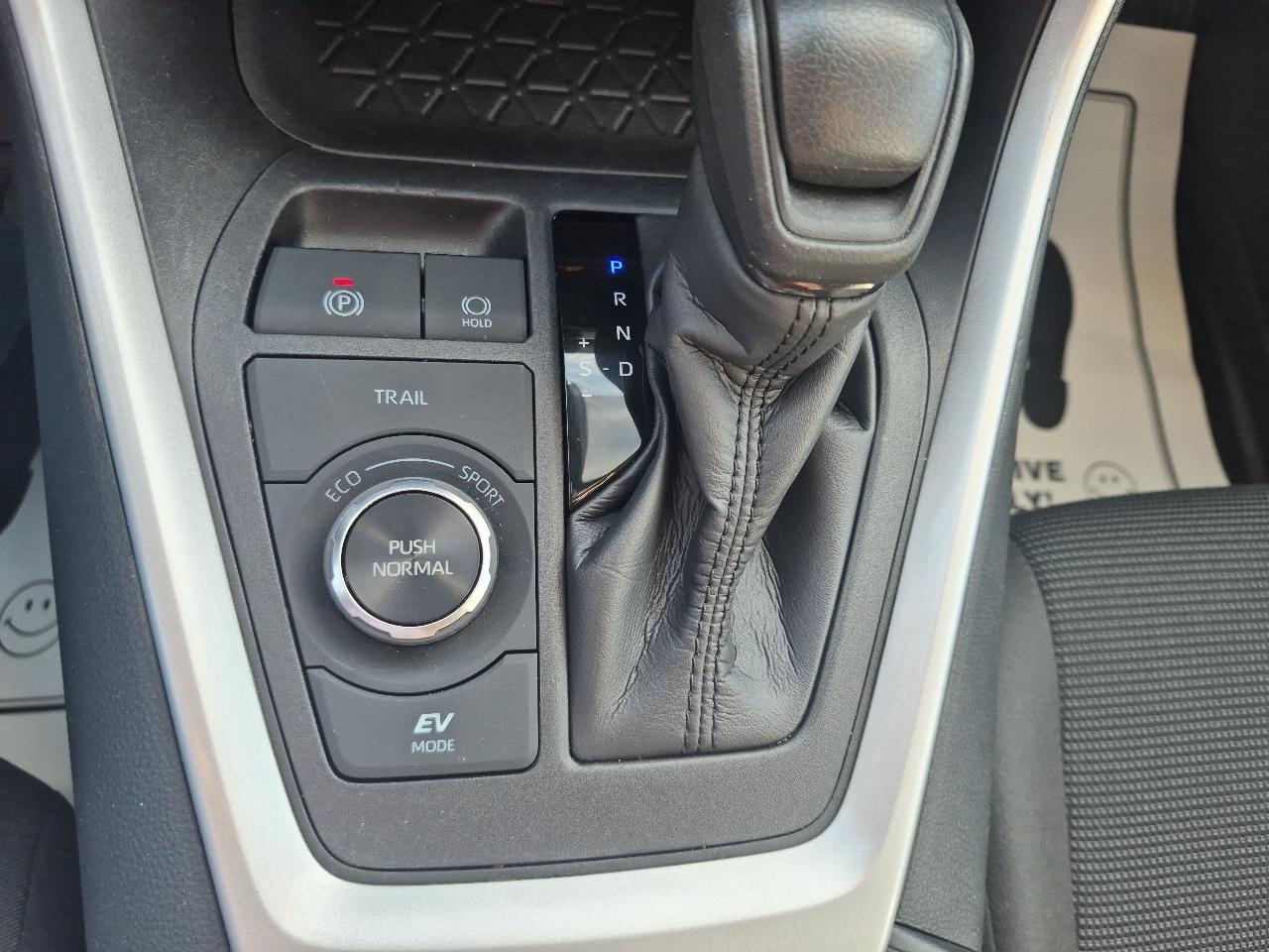 Toyota RAV4 Hybrid LE 4D SUV AWD 2024