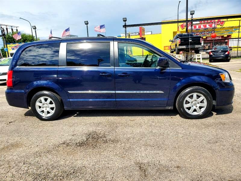 Used 2012 Chrysler Town & Country Touring for Sale in Chicago IL 60612