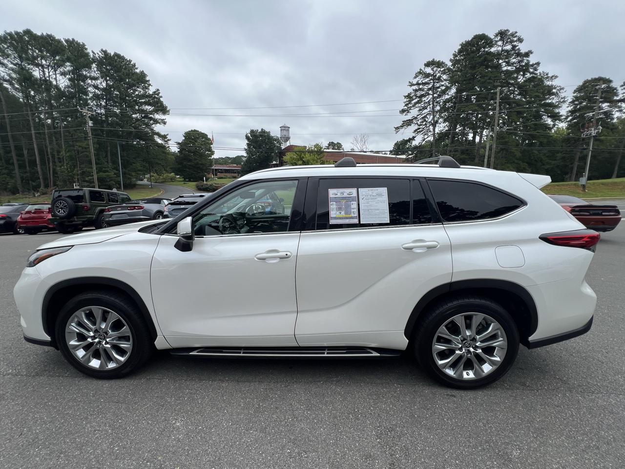 Toyota Highlander Limited FWD (Natl) 2020