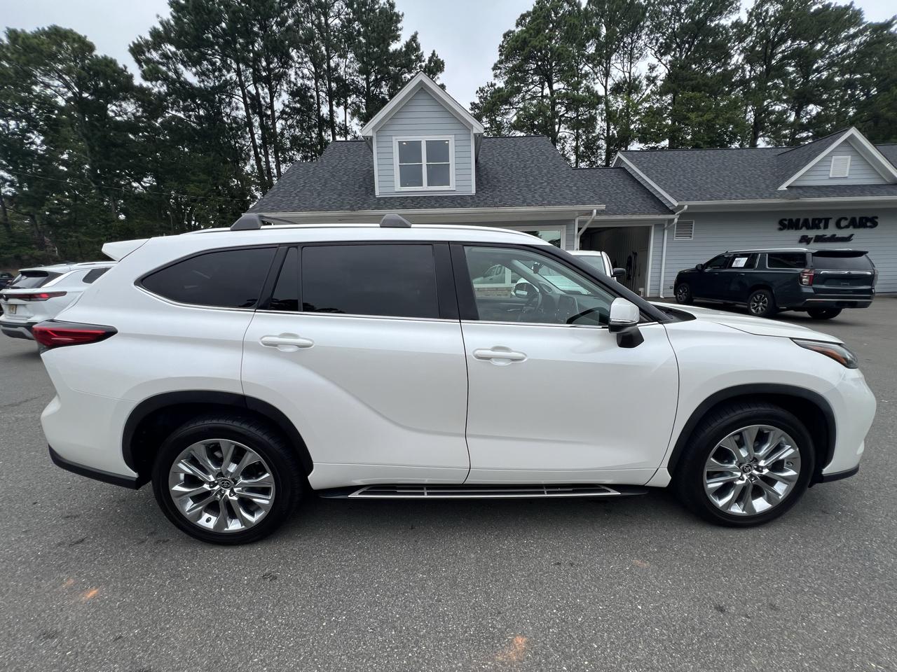 Toyota Highlander Limited FWD (Natl) 2020