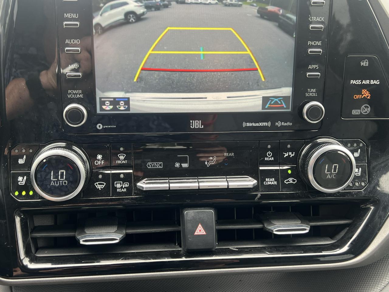 Toyota Highlander Limited FWD (Natl) 2020