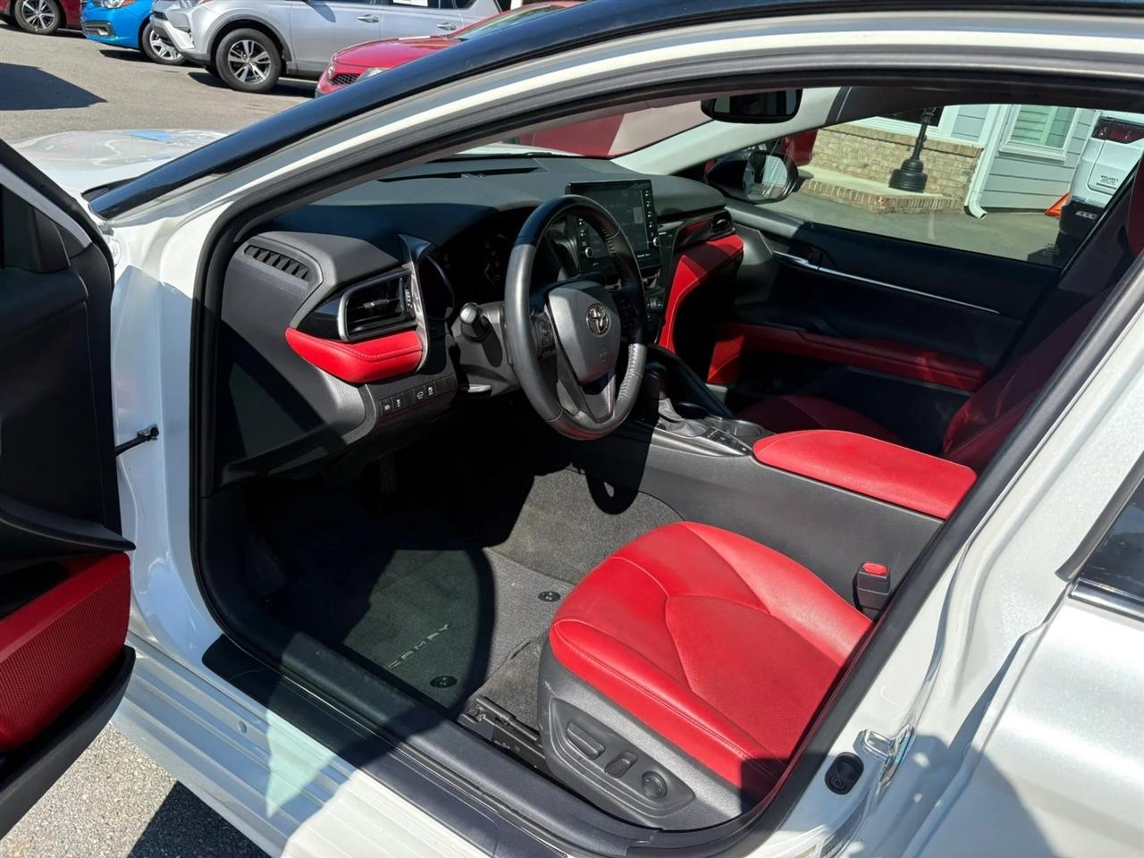 Toyota Camry XSE Auto (Natl) 2021