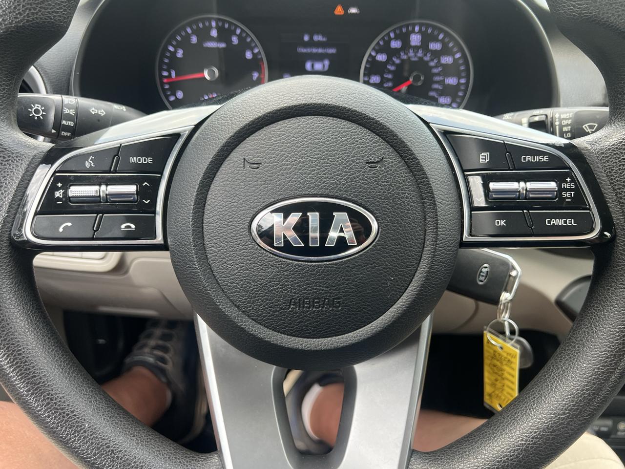 Kia Forte LXS IVT 2020