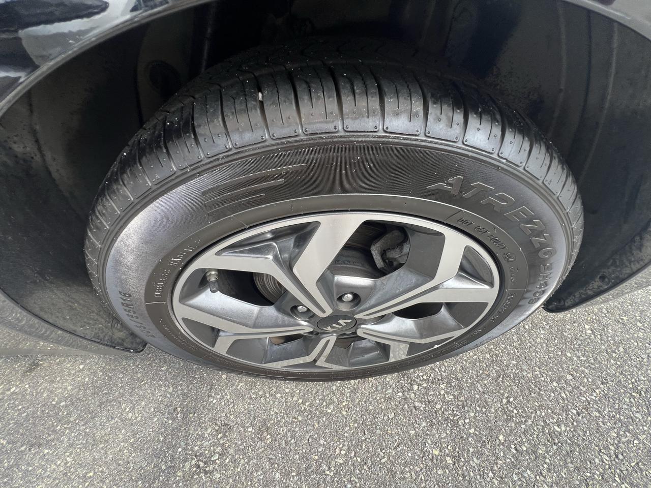 Kia Forte LXS IVT 2020