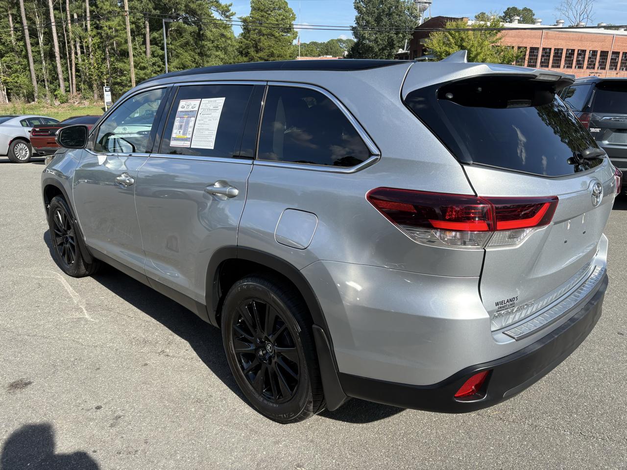 Toyota Highlander XLE V6 AWD (Natl) 2019