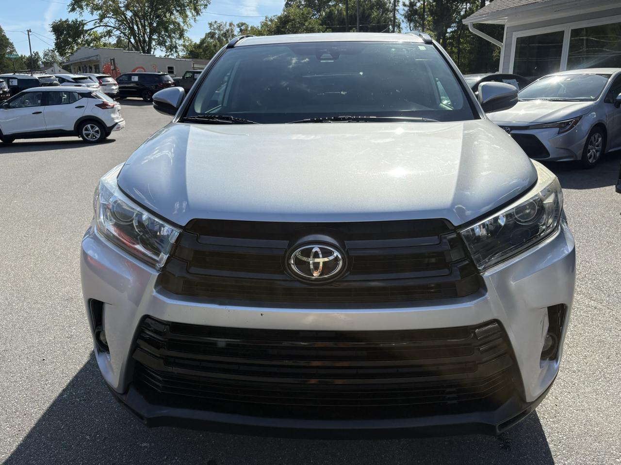 Toyota Highlander XLE V6 AWD (Natl) 2019