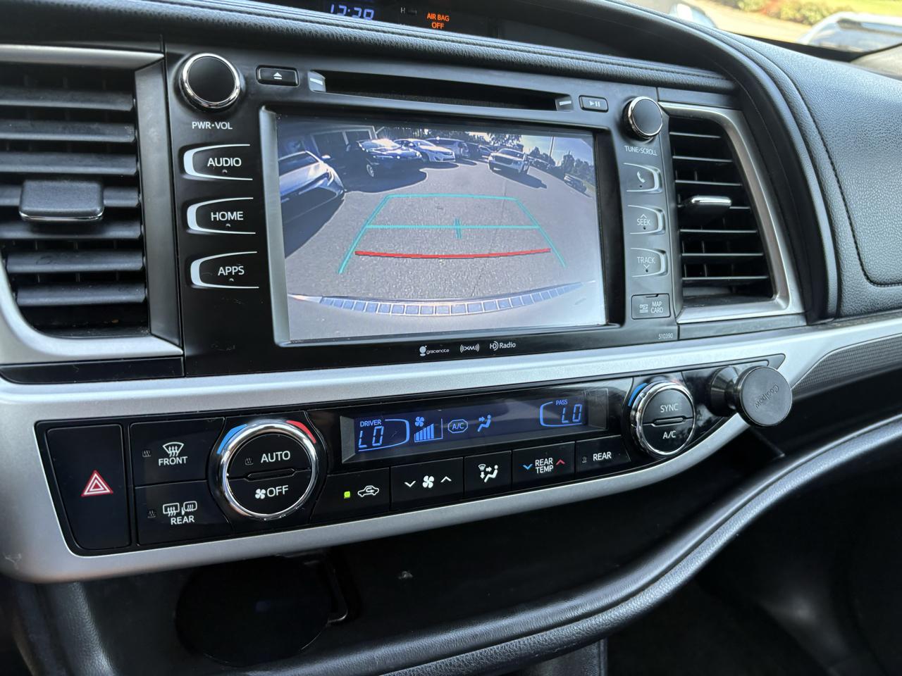 Toyota Highlander XLE V6 AWD (Natl) 2019